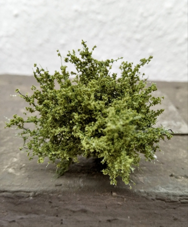 Modellbäume Miniatur – 10 Stück, Ca. 4 Cm Hoch, Aus Kunststoff & Harz, Für Landschaftsbau, Dioramen & Modellbahn